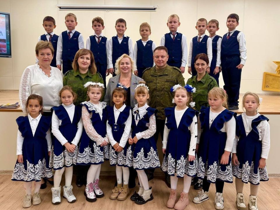 В Херсонской области по поручению Председателя СК России работники образовательных учреждений отмечены ведомственными наградами В Херсонской области по поручению Председателя СК России работники образовательных учреждений отмечены ведомственными наградами