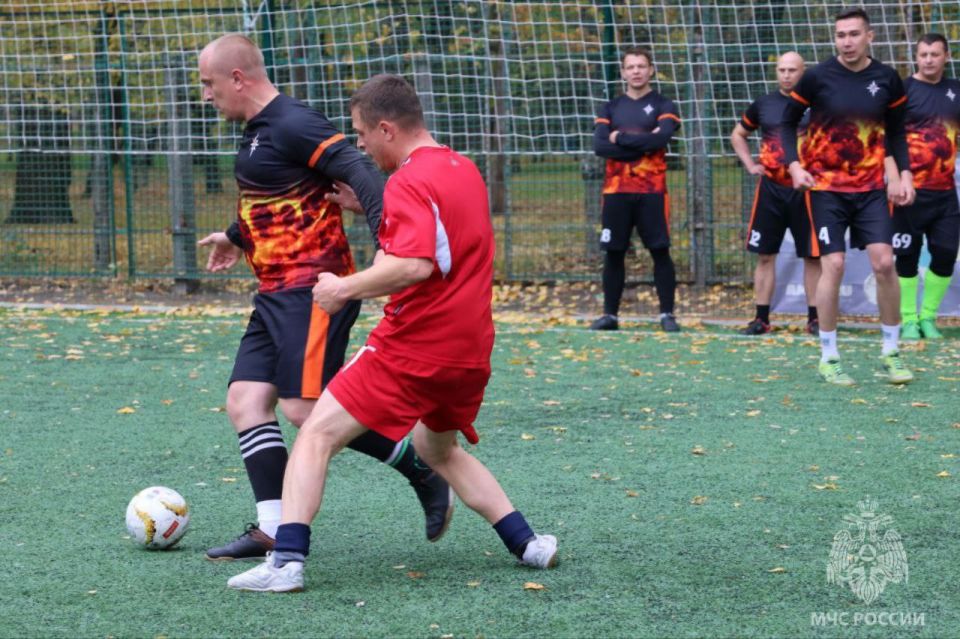 В атмосфере спорта, дружбы и гордости за нашу великую Родину В атмосфере спорта, дружбы и гордости за нашу великую Родину