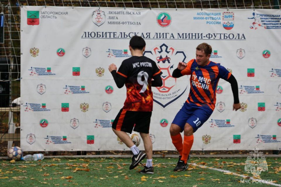 В атмосфере спорта, дружбы и гордости за нашу великую Родину В атмосфере спорта, дружбы и гордости за нашу великую Родину
