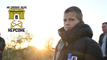 Губернатор Херсонской области Владимир Сальдо наградил 10-летнего Романа Зыбарева медалью Совета Федерации "За проявленное мужество"