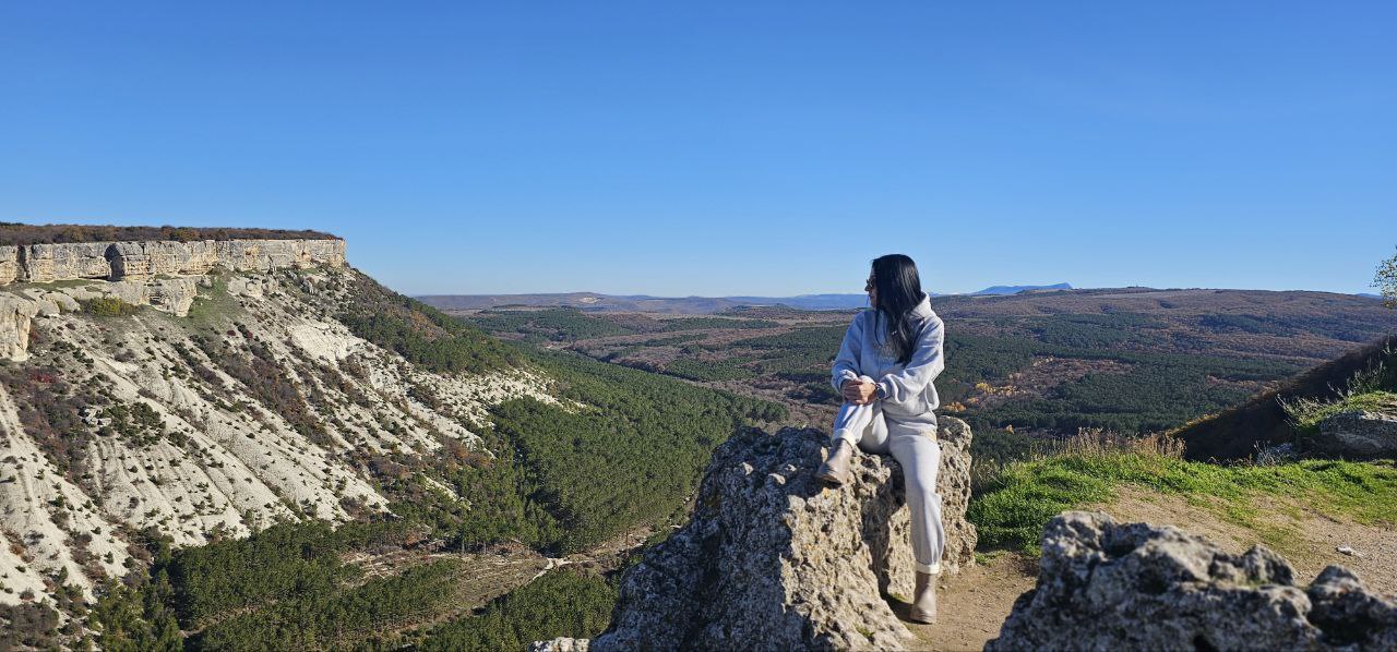 Надежда Бабешко: Осень — самое яркое и прекрасное время года Надежда Бабешко: Осень — самое яркое и прекрасное время года