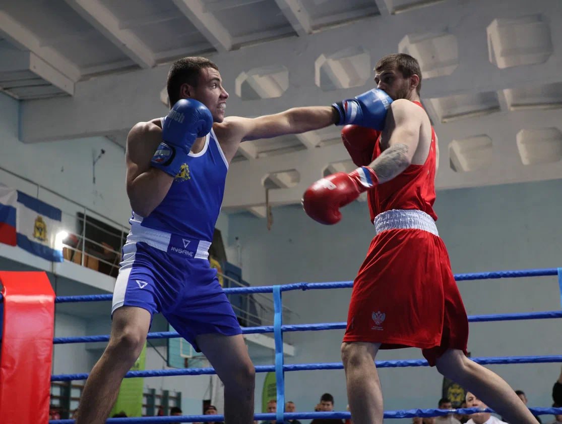 В Скадовске, на базе Центра культуры и досуга города, состоялся чемпионат и первенство Херсонской области по боксу В Скадовске, на базе Центра культуры и досуга города, состоялся чемпионат и первенство Херсонской области по боксу