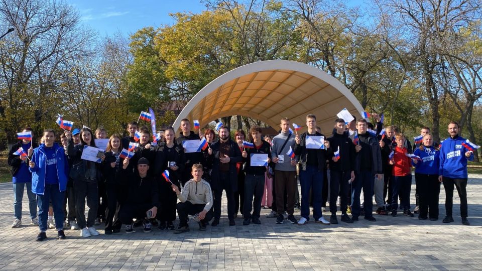 В Херсонской области отметили День народного единства, ярко, празднично и красочно В Херсонской области отметили День народного единства, ярко, празднично и красочно