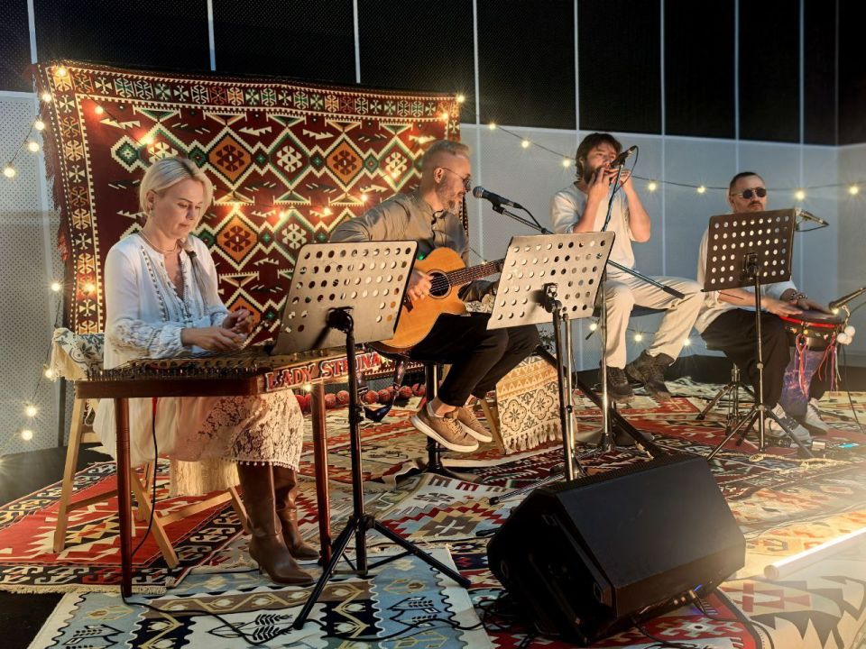 "������ ������ �����": � "������������" �������� ���� ��������� �������� � ����� � �����������!