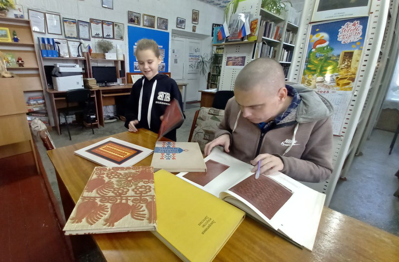 В учреждениях культуры Каховского округа прошли мероприятия, посвященные Дню народного единства В учреждениях культуры Каховского округа прошли мероприятия, посвященные Дню народного единства