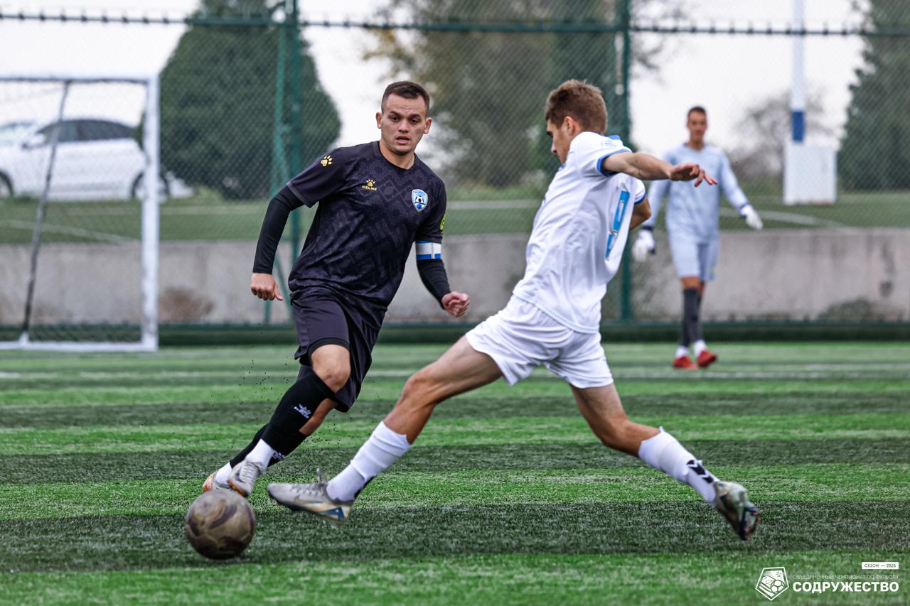 #КубокСодружество Десятка фотографий с первого тайма уже в альбоме! #КубокСодружество Десятка фотографий с первого тайма уже в альбоме!