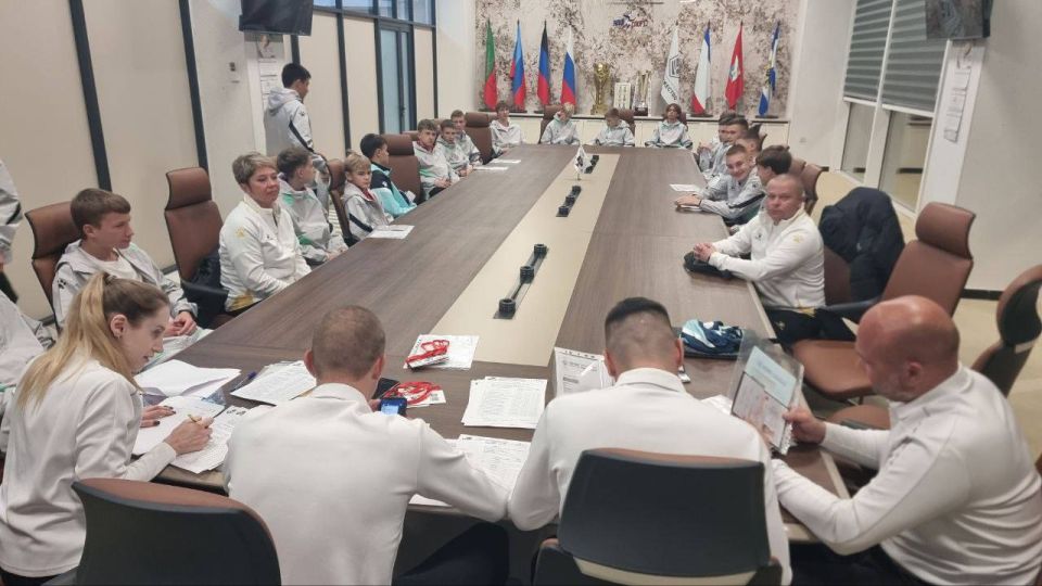 ��� ������, 6 ������ , ���������� ������ ���� ������������� ���������� �� ������� "�����������" ��� ����� 2010-2011 ����� ��������!