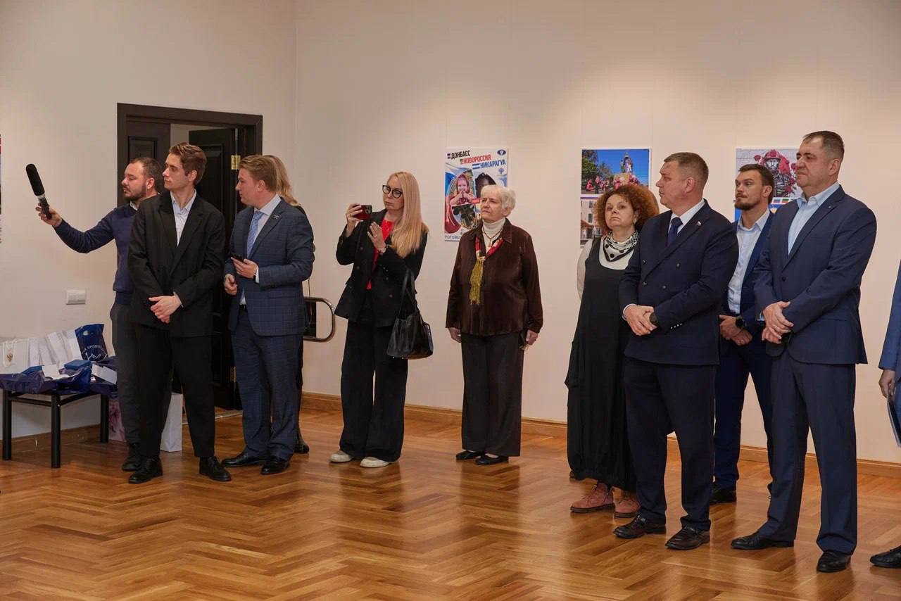 В Музее современной истории России открылись выставки, посвященные Донбассу и Новороссии В Музее современной истории России открылись выставки, посвященные Донбассу и Новороссии