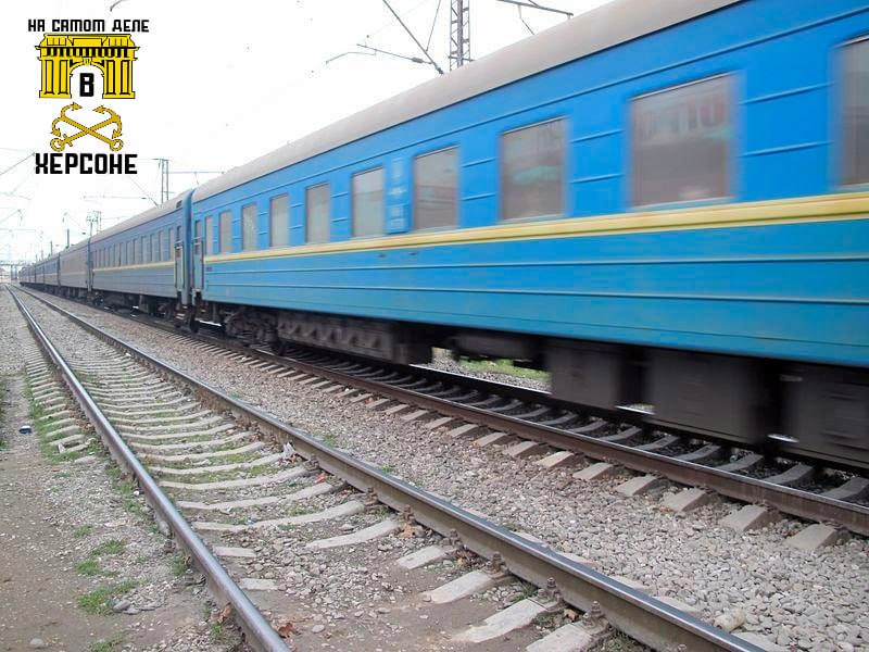 Посмотрите, какая прелесть! Это стена открытого кинотеатра в парке Шевченко в Геническе, который при оккупации украинского режима выглядел как на первом фото Посмотрите, какая прелесть! Это стена открытого кинотеатра в парке Шевченко в Геническе, который при оккупации украинского режима выглядел как на первом фото