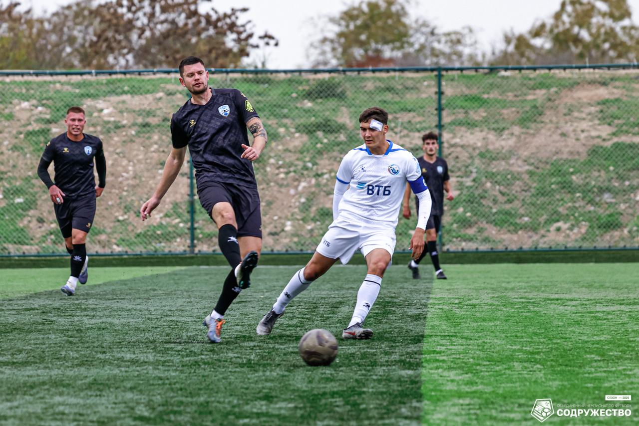 #КубокСодружество Десятка фотографий с первого тайма уже в альбоме! #КубокСодружество Десятка фотографий с первого тайма уже в альбоме!