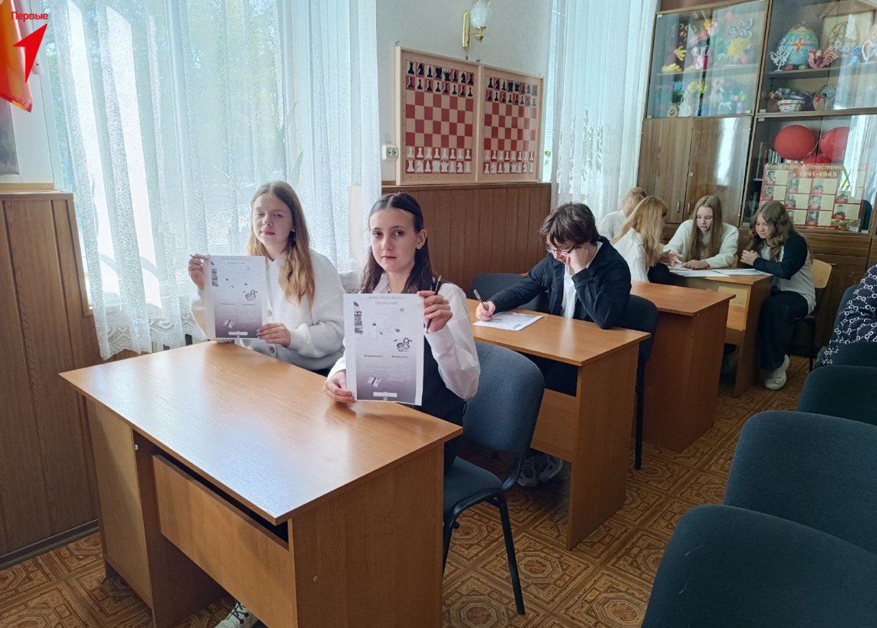 Первые приняли участие в занятии «В единстве наша сила» Первые приняли участие в занятии «В единстве наша сила»