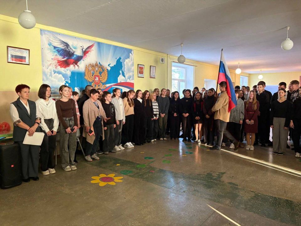 День народного единства в Ивановской школе! День народного единства в Ивановской школе!