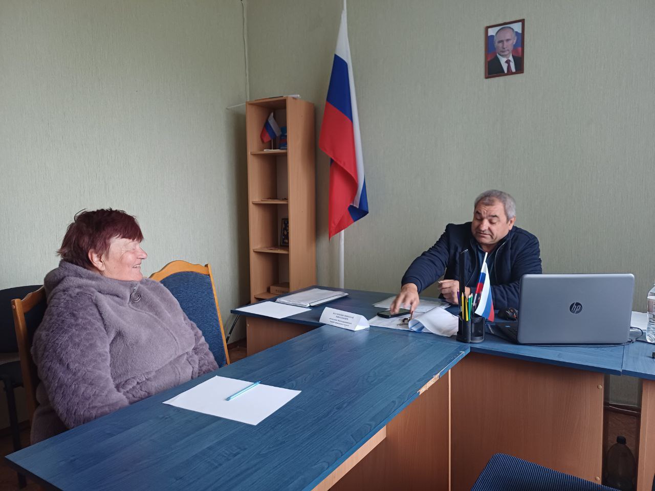 Начальник Костогрызовского территориального отдела Николай Наумченко провел личный прием граждан Начальник Костогрызовского территориального отдела Николай Наумченко провел личный прием граждан