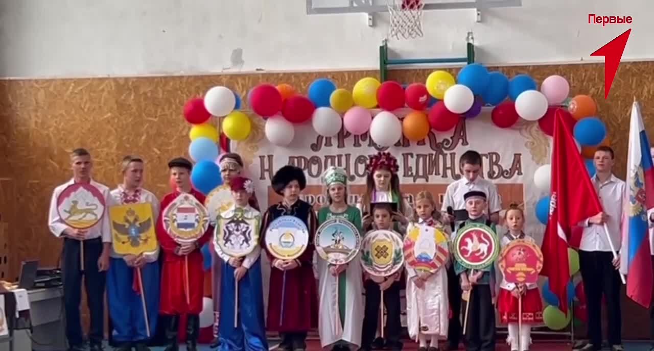 Первые Строгановской школы провели Ярмарку дружбы