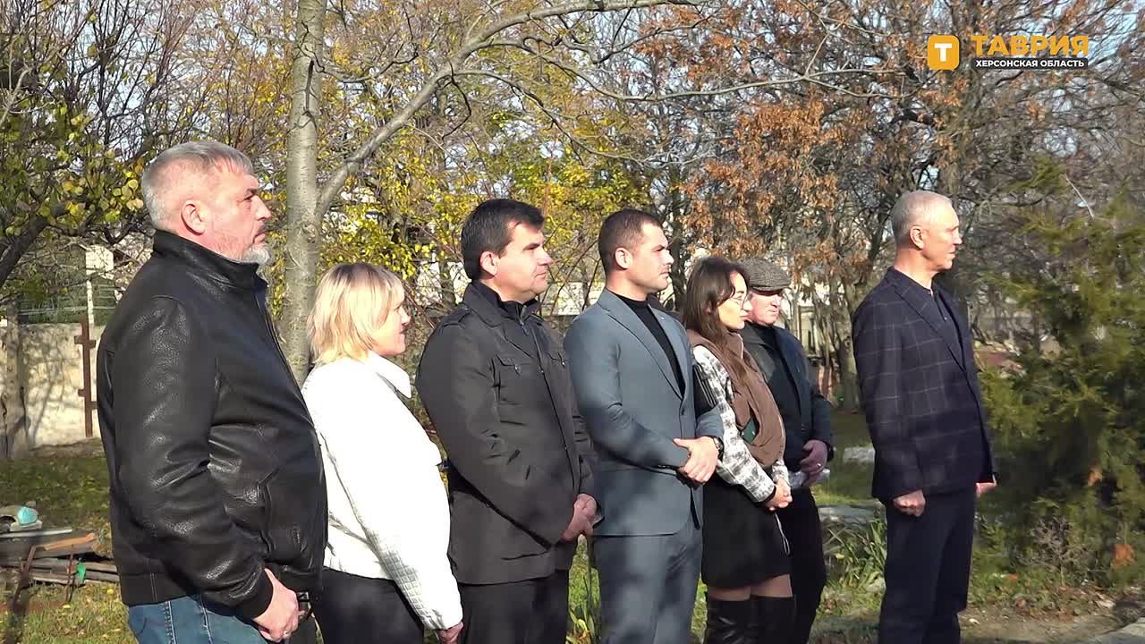 На Геническом маяке установили мемориальную табличку с историей сооружения