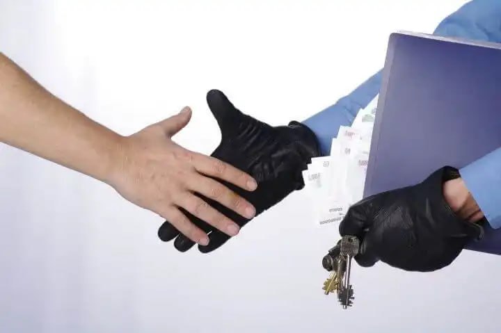 Энвер Абдураимов: Новая угроза: мошенники атакуют сервисы аренды и продажи жилья