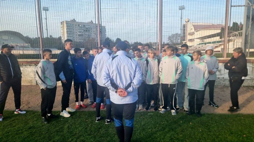 ���������� U-15 ������ �� "������" �� ����������� � �� "������" �� ��������� �������� ������������� ���� �� �������