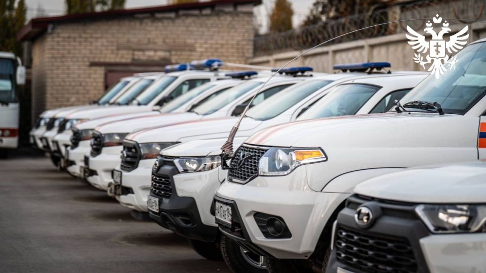 Марат Хуснуллин и Владимир Сальдо проинспектировали ход восстановления здания Главного управления МЧС Марат Хуснуллин и Владимир Сальдо проинспектировали ход восстановления здания Главного управления МЧС
