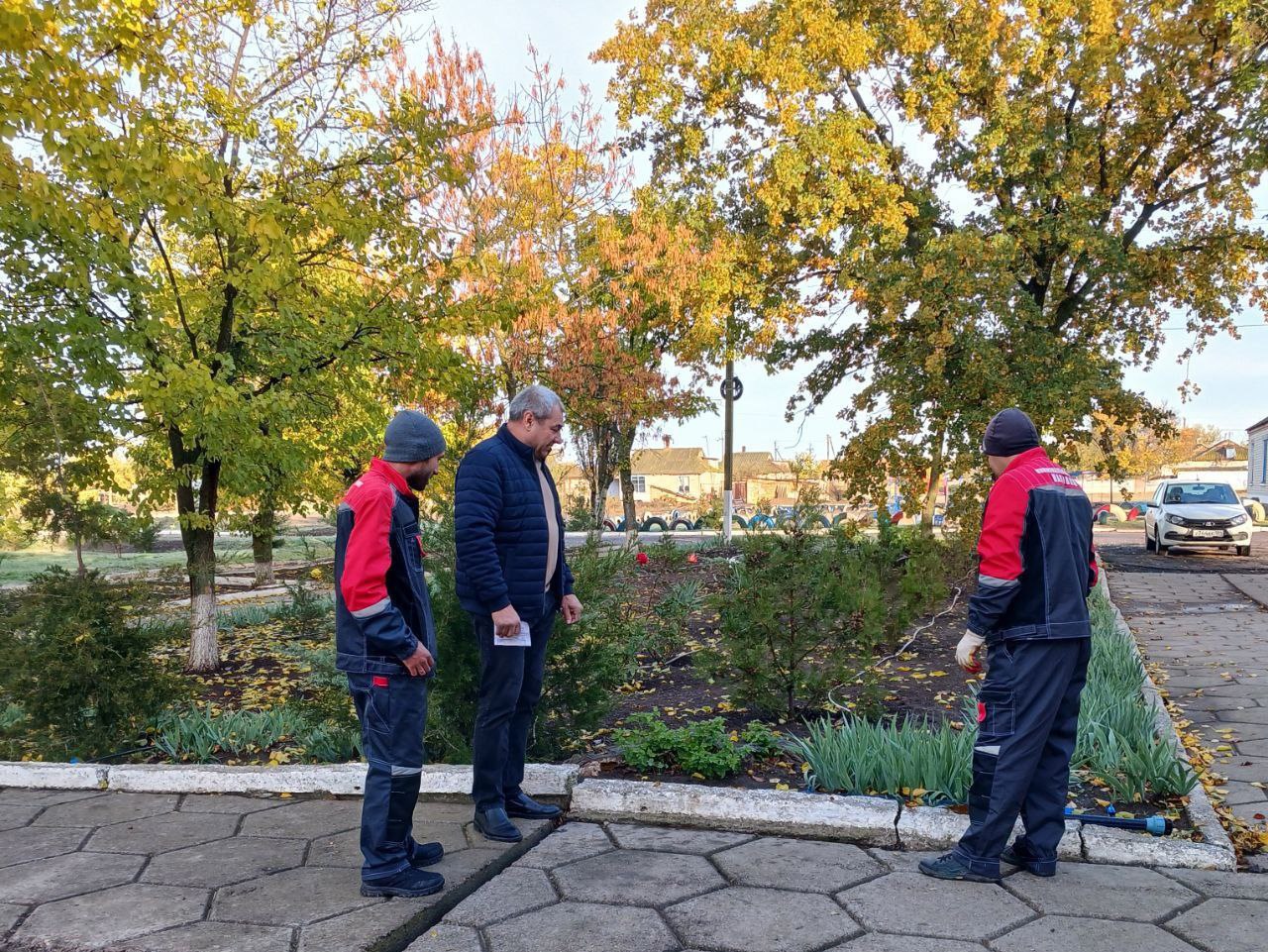 Начальник Костогрызовского территориального отдела Николай Наумченко провел личный прием граждан Начальник Костогрызовского территориального отдела Николай Наумченко провел личный прием граждан