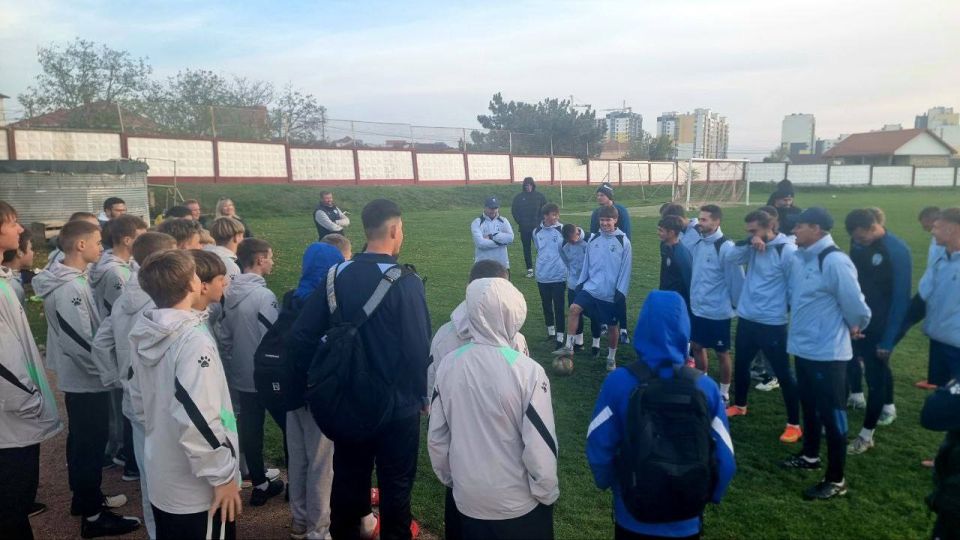 ���������� U-15 ������ �� "������" �� ����������� � �� "������" �� ��������� �������� ������������� ���� �� �������