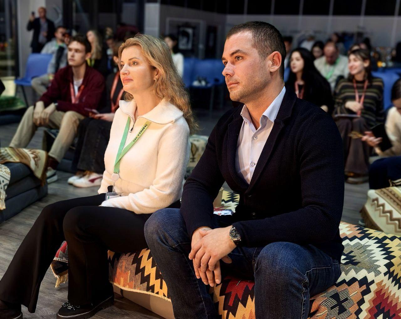 Омбудсмен по правам ребенка Ирина Кравченко приняла участие в празднике "Сказки единой земли"