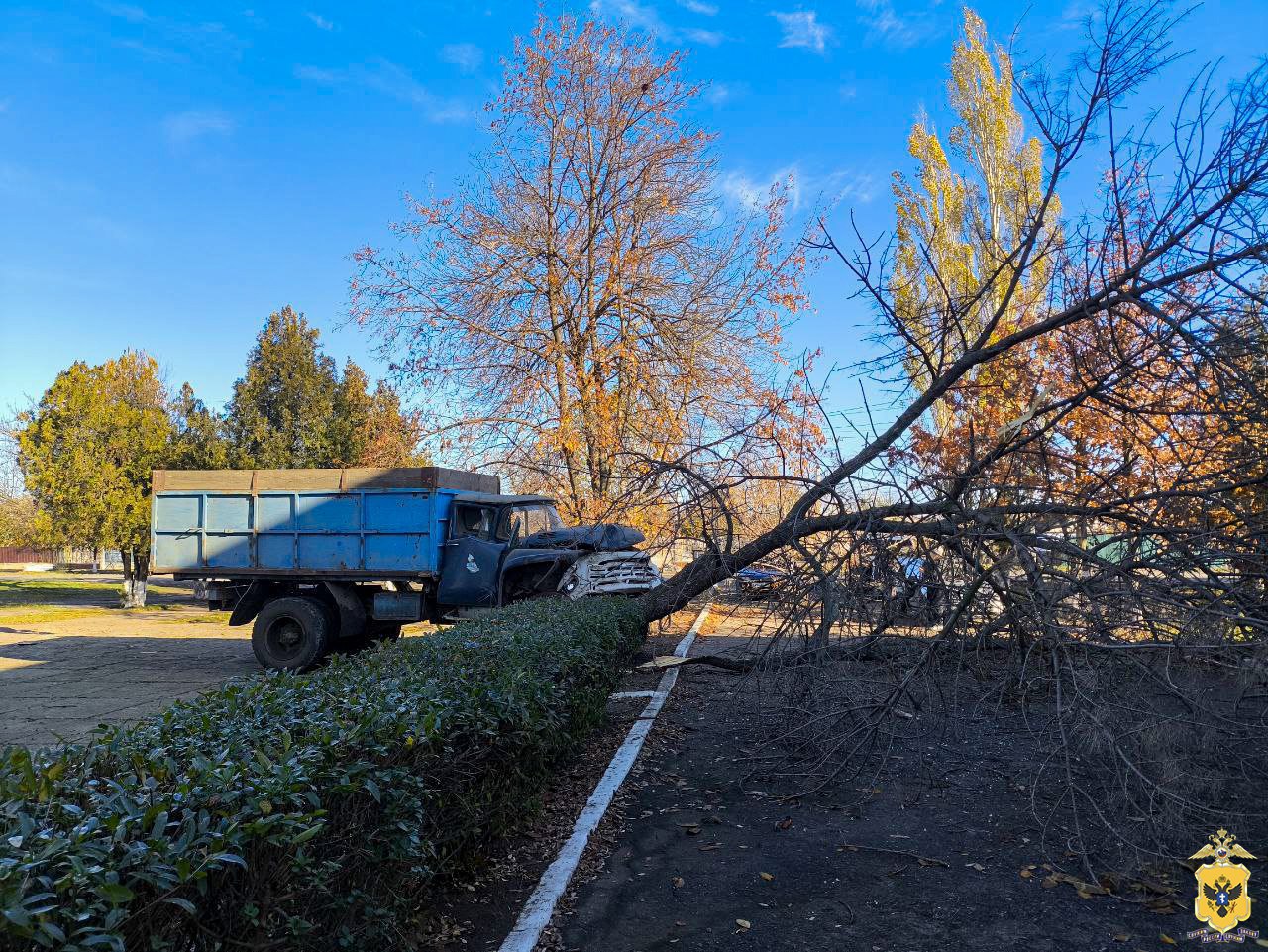 В Геническом округе полицейские задержали гражданина, совершившего ДТП на угнанном автомобиле В Геническом округе полицейские задержали гражданина, совершившего ДТП на угнанном автомобиле