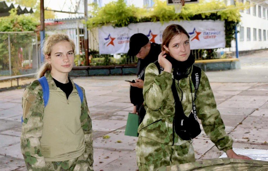 Херсонская молодёжь на сборах «ШТОРМ-Крым» Херсонская молодёжь на сборах «ШТОРМ-Крым»
