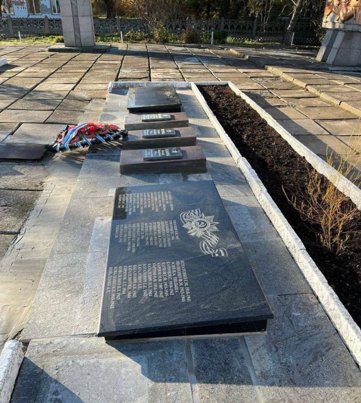 В Васильевке завершены работы по обновлению мемориального комплекса, посвященного солдатам, павшим в период Великой Отечественной войны В Васильевке завершены работы по обновлению мемориального комплекса, посвященного солдатам, павшим в период Великой Отечественной войны