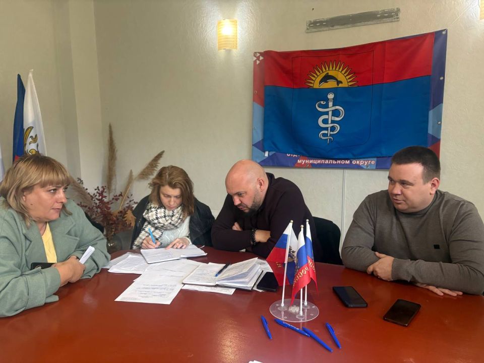 На неделе приёмов граждан по жилищно-коммунальным вопросам «Единой России» рассмотрели вопросы коммунальных тарифов, догазификации и подключения к водоснабжению На неделе приёмов граждан по жилищно-коммунальным вопросам «Единой России» рассмотрели вопросы коммунальных тарифов, догазификации и подключения к водоснабжению
