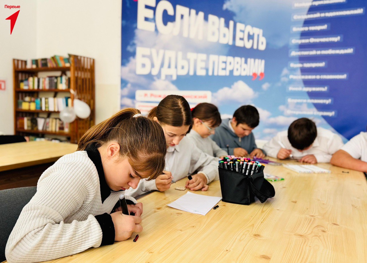 Первые Григорьевской школы приняли участие в акции «Талисман солдату» Первые Григорьевской школы приняли участие в акции «Талисман солдату»