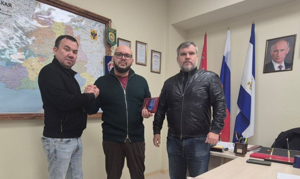 Гражданские участники СВО разных служебных уровней, служащие примером беззаветной преданности долгу РОССИИ, были отмечены и награждены орденом общественного признания "ЗА ЧЕСТЬ И ЗАКОН" Гражданские участники СВО разных служебных уровней, служащие примером беззаветной преданности долгу РОССИИ, были отмечены и награждены орденом общественного признания "ЗА ЧЕСТЬ И ЗАКОН"