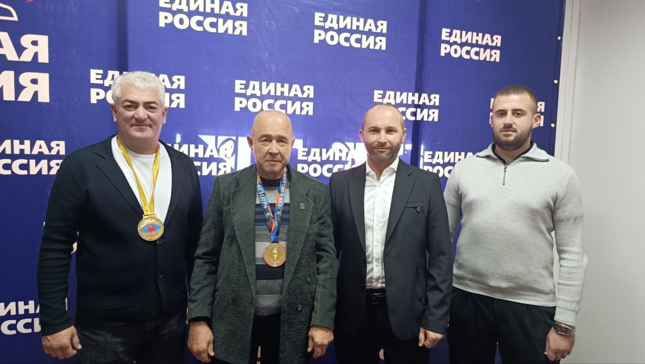 Павел Филипчук: Партийные новости. Делюсь основным