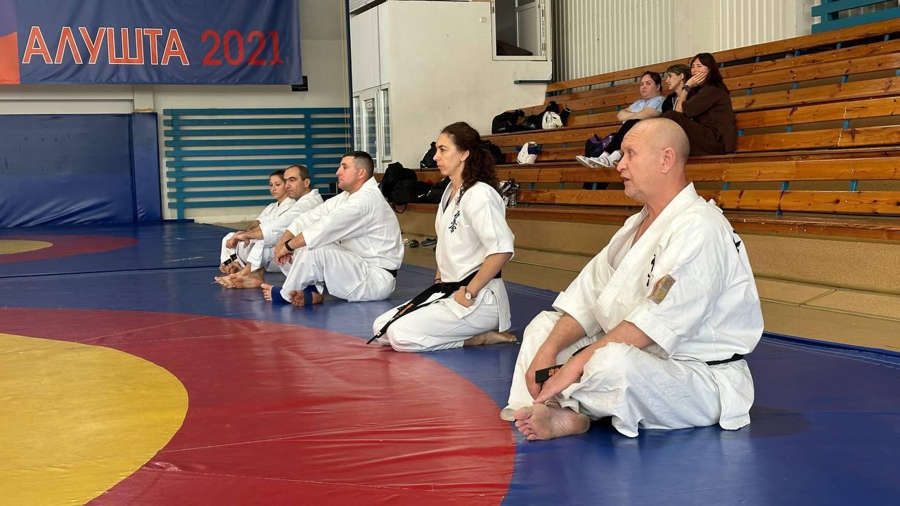 Херсонские каратисты успешно выступили на соревнованиях в Алуште