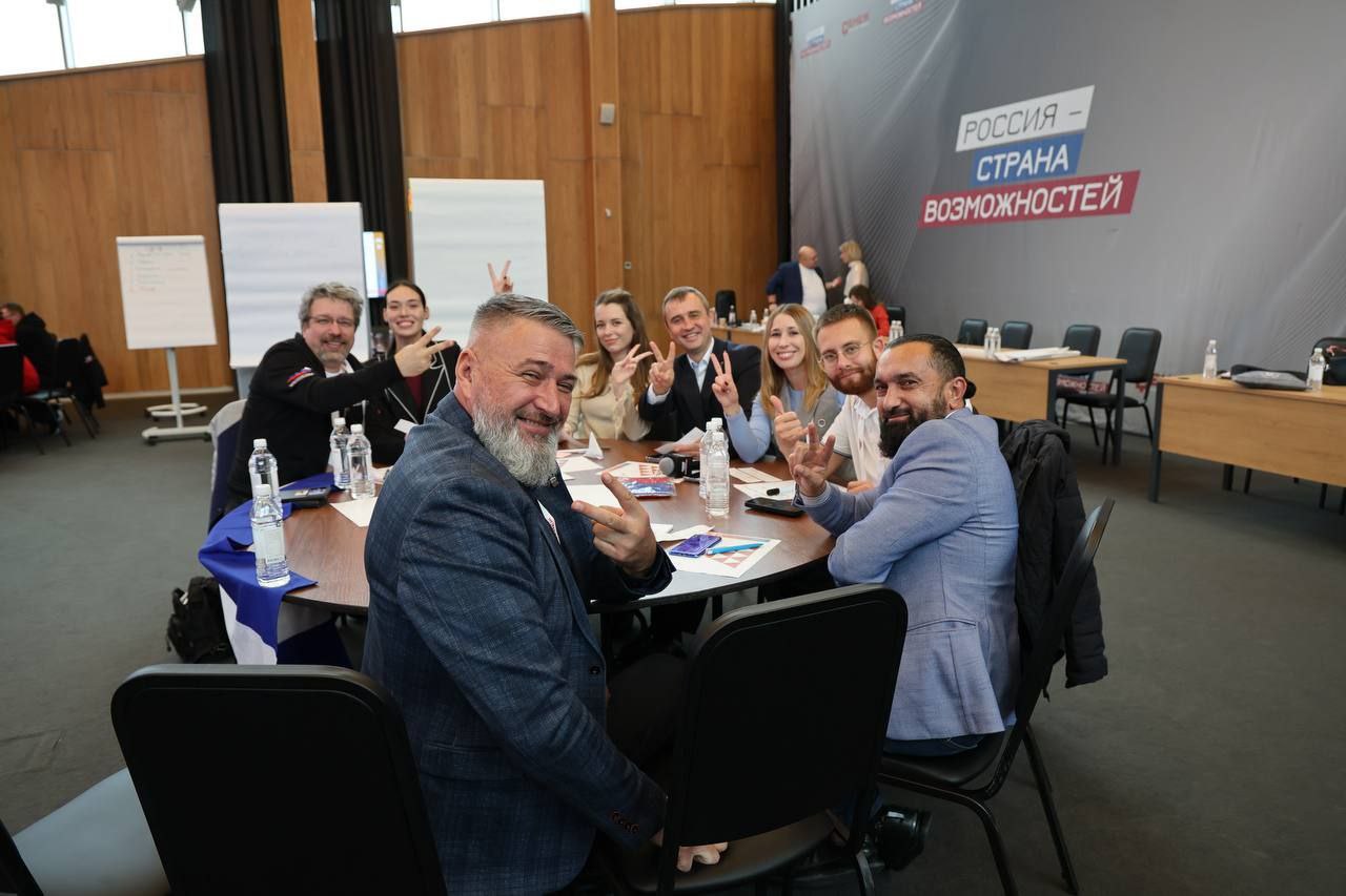 Владимир Сальдо: Команда Херсонского технического университета прошла обучение в Мастерской управления «Сенеж» и представила проекты по развитию Херсонской области Владимир Сальдо: Команда Херсонского технического университета прошла обучение в Мастерской управления «Сенеж» и представила проекты по развитию Херсонской области