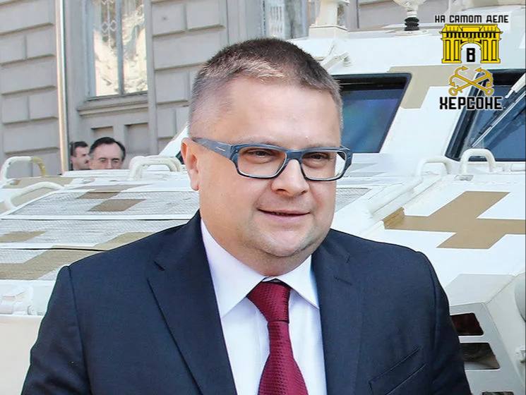 Расследование НСД: беглый олигарх Романов получает в подарок землю в военном Херсоне