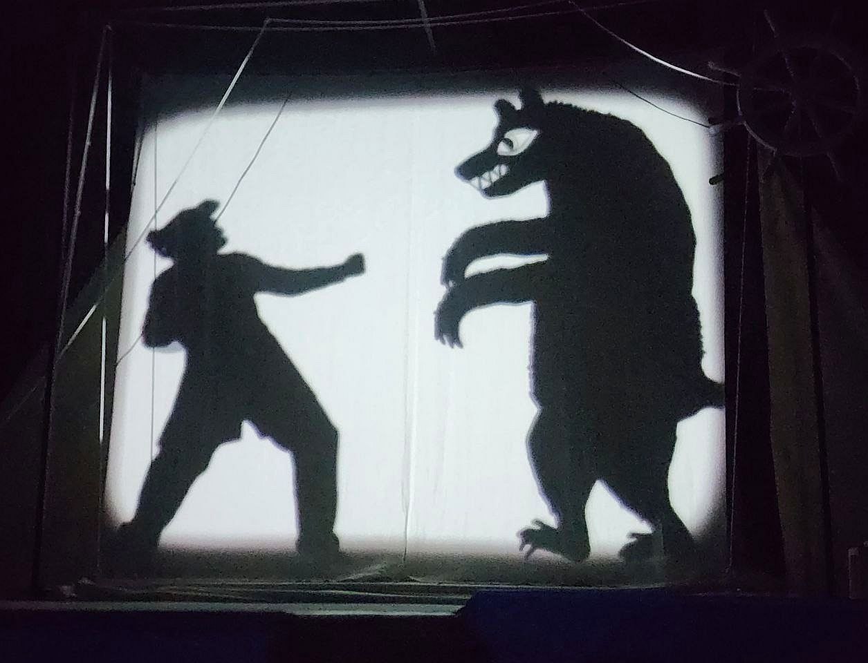 В Геническом Доме культуры состоялась премьера спектакля В Геническом Доме культуры состоялась премьера спектакля