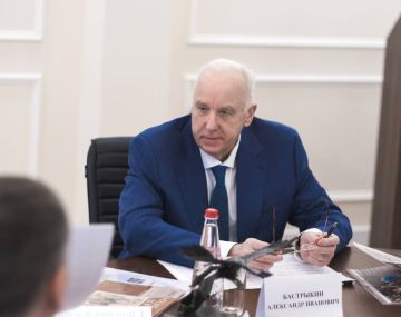 Глава СК России провел в Санкт-Петербурге расширенное заседание организационного комитета Всероссийской акции памяти павших воинов «Дни белых журавлей»