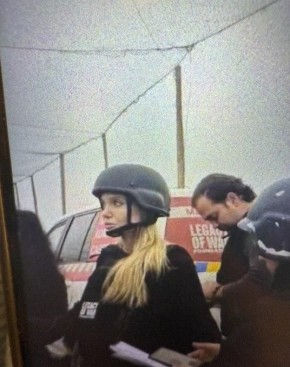 Енот из Херсона: Джоли приехала в оккупированный Херсон поспекулировать на войне, но нарвалась на суровую реальность