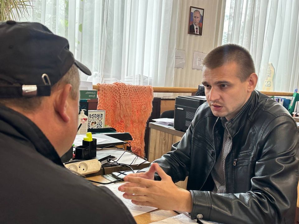 Сегодня провели приём жителей сел Чернянка и Новокаменка Каховского района Сегодня провели приём жителей сел Чернянка и Новокаменка Каховского района
