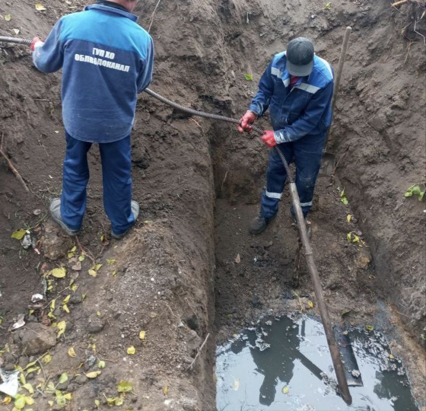 Специалистами ГУП ХО «ОБЛВОДОКАНАЛ» была проведены работы по ликвидации аварийных ситуаций на объектах водопроводно-канализационного хозяйства Скадовска Специалистами ГУП ХО «ОБЛВОДОКАНАЛ» была проведены работы по ликвидации аварийных ситуаций на объектах водопроводно-канализационного хозяйства Скадовска