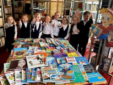 Ульяновские школьники передали книги и игры детям из Херсонской области