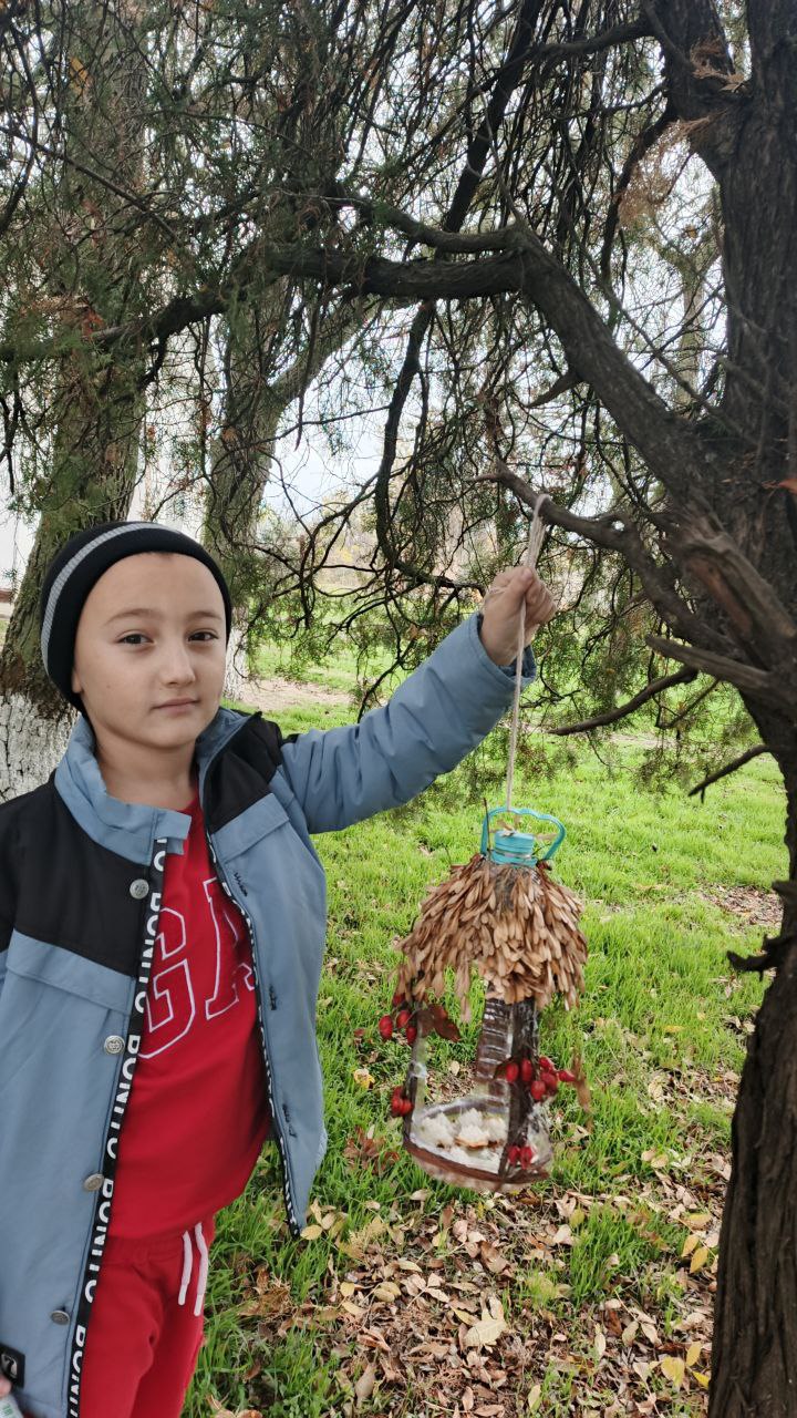 Мастер-класс по изготовлению кормушек прошел в селе Семихатки Мастер-класс по изготовлению кормушек прошел в селе Семихатки