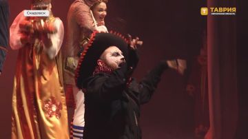 Херсонский областной музыкально-драматический театр открыл новый сезон детским спектаклем про русского солдата и кота Баюна