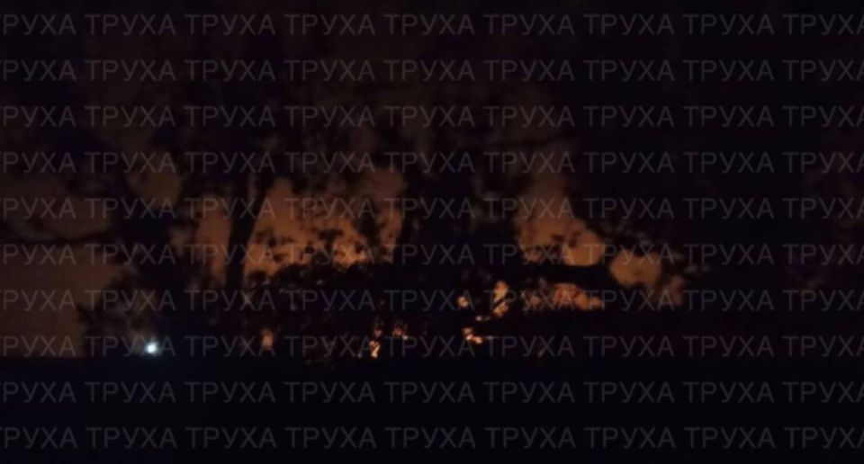 Десятки российских «Гераней» нанесли удары по Рени в Одесской области Десятки российских «Гераней» нанесли удары по Рени в Одесской области