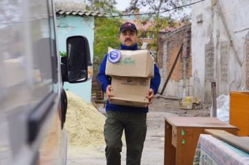   !.        -  ,           ...