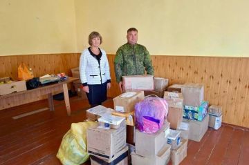 Следователи СК России передали гуманитарную помощь жителям Херсонской области