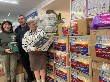 Доброта в действии: образовательные учреждения Алешкинского района получили гуманитарную помощь