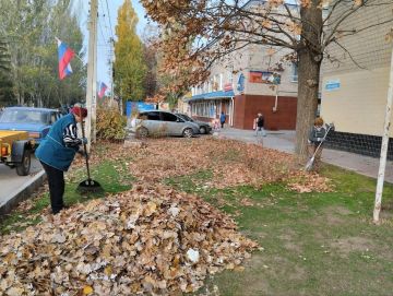 Скадовск: коммунальные службы провели плановую уборку городских территорий