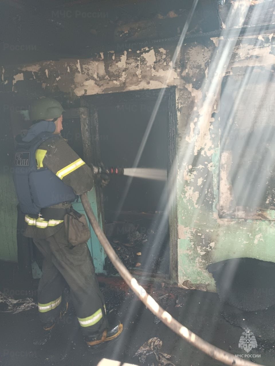 Около 4 часов ночи вспыхнул пожар в Новотроицком муниципальном округе