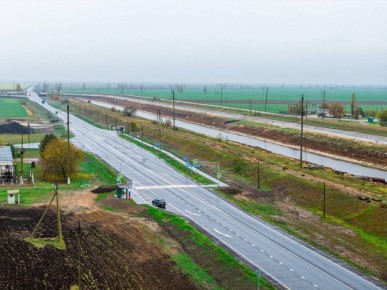 В Херсонской области обновили 35 км дороги между Новой Каховкой и Геническом